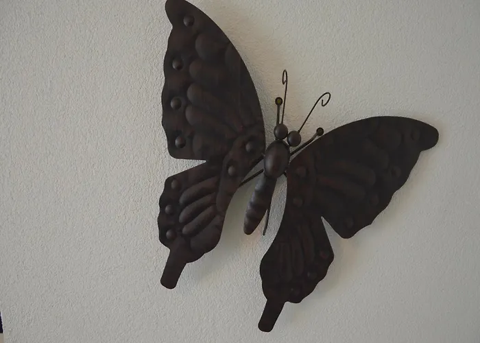 Hébergement de vacances Charming Mansion With Bikes